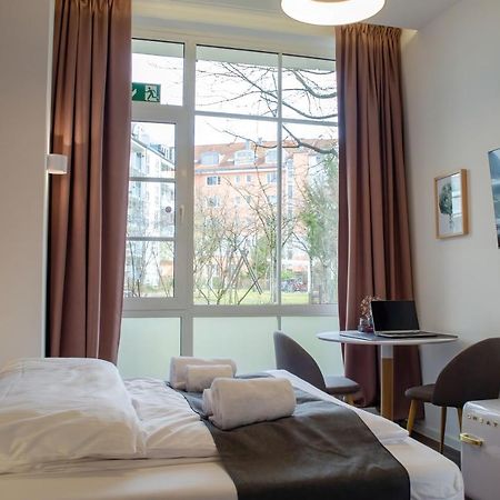 Homely Stay Studio 8 - Relaxed Self-Check-In Room In Мюнхен Екстериор снимка