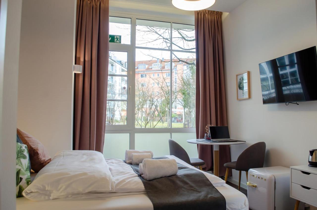 Homely Stay Studio 8 - Relaxed Self-Check-In Room In Мюнхен Екстериор снимка