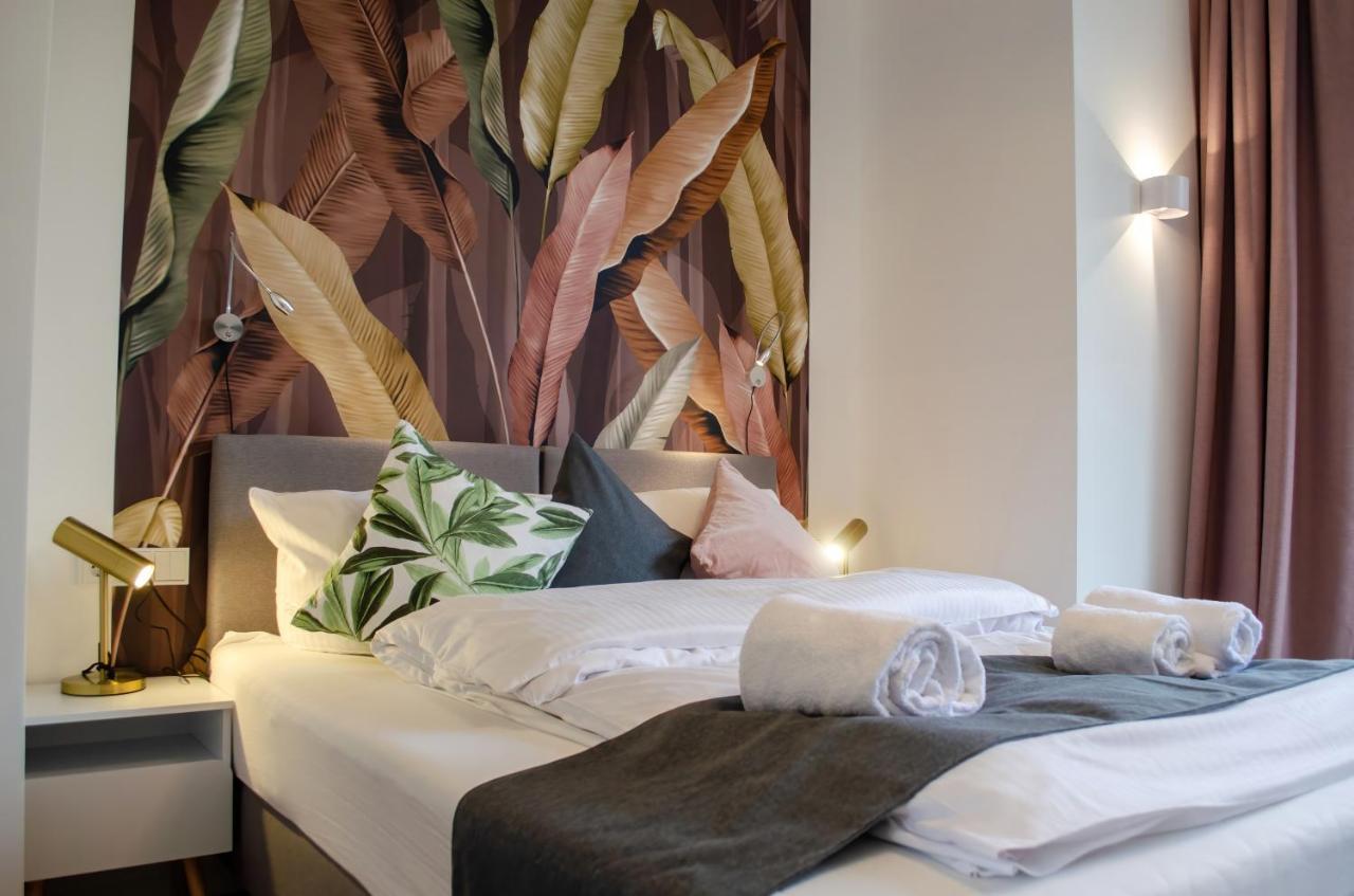 Homely Stay Studio 8 - Relaxed Self-Check-In Room In Мюнхен Екстериор снимка